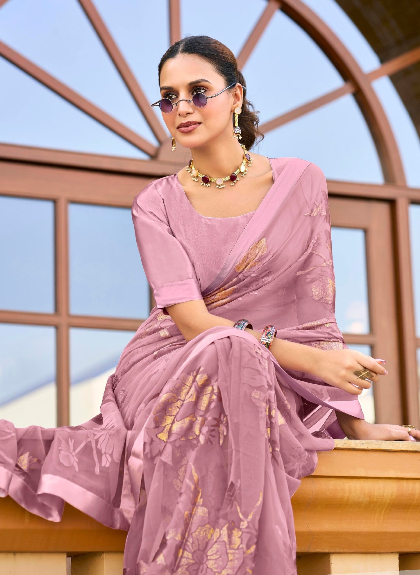 Blush Pink Metallic Floral Pure Brasso Saree with Satin Border – Elegant Festive & Wedding Wear Saree with Matching Designer Blouse Piece