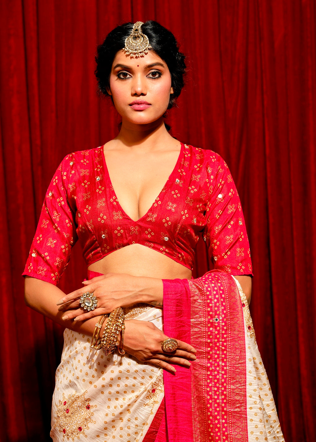 Creamy White with Exclusive Red Combination Pure Crush Patola Silk Designer Look Saree with Mirror and Zari Work